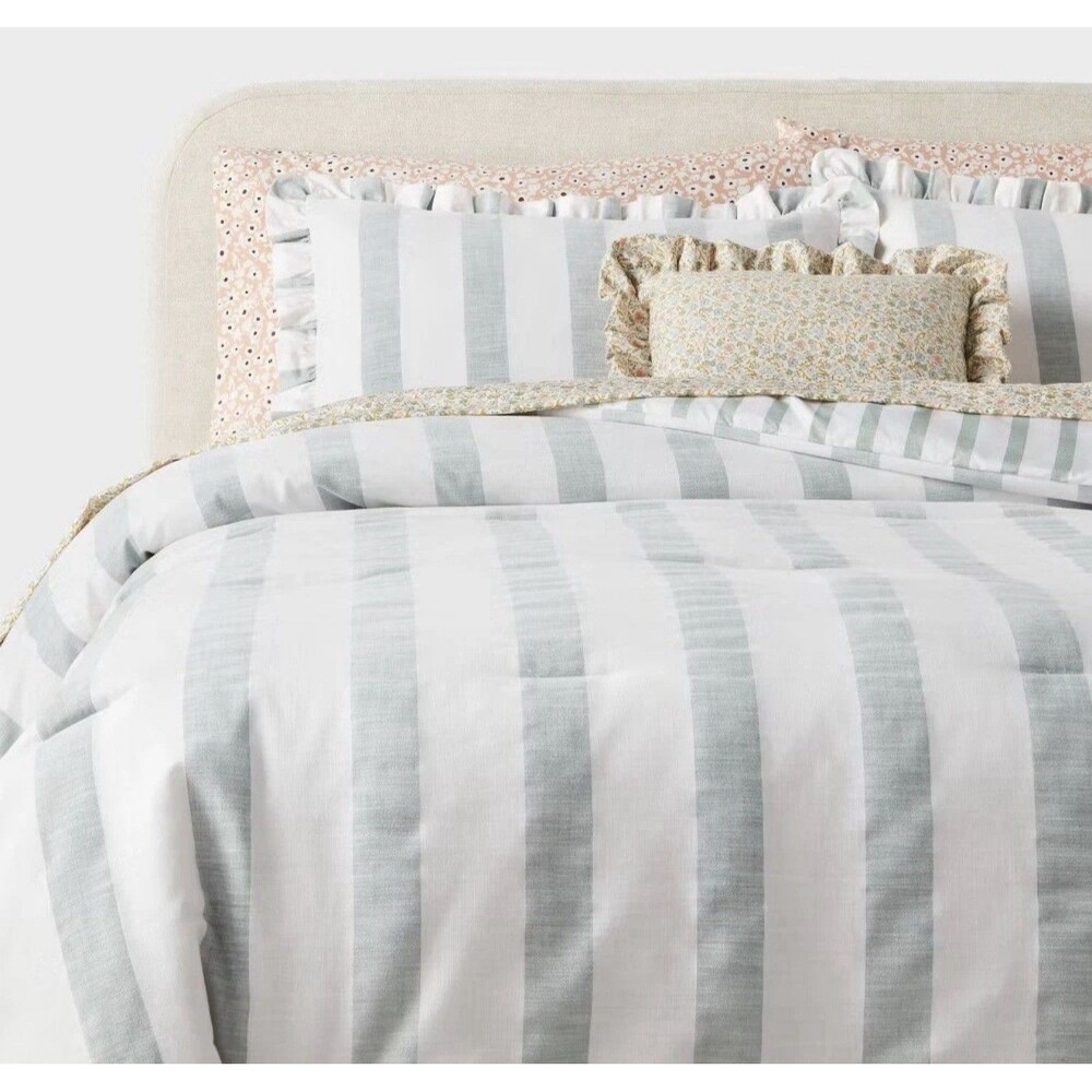 RARE 8pc King Cabana Striped Floral Comforter and Sheet Set - Threshold NEW